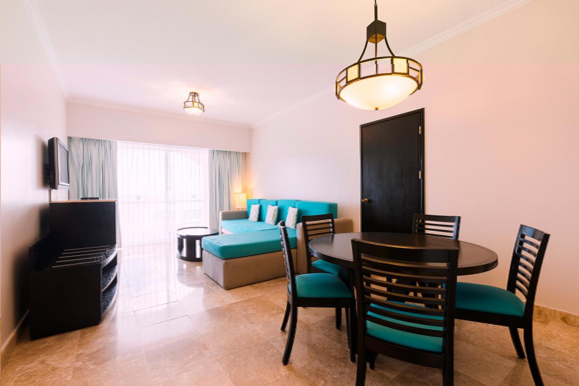 Azul Ixtapa 5*
